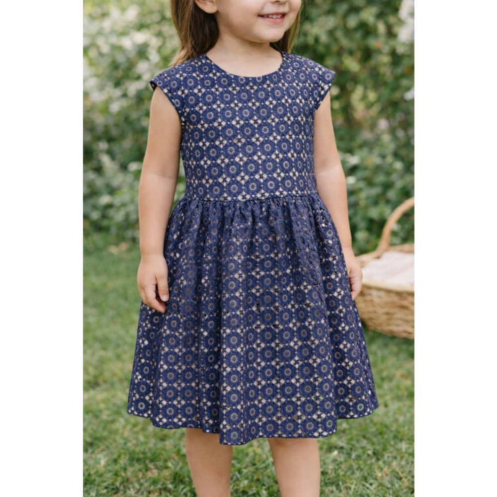Kate Spade New York Girls Dress Navy Lace Kimberly Dress
Size 4T